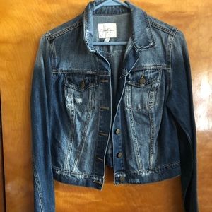 Women’s cropped jean jacket